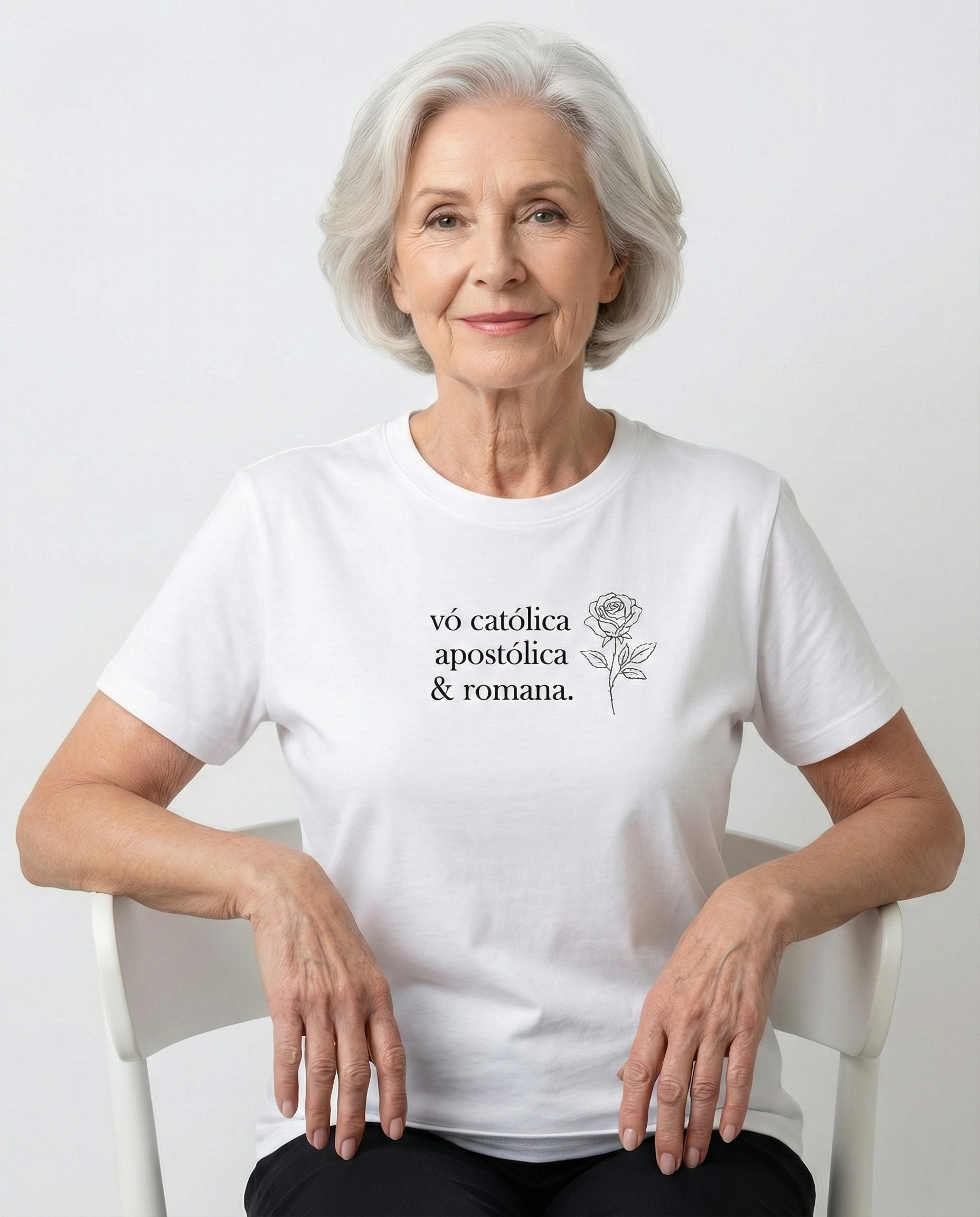 Camiseta Premium - Vó Católica, Apostólica e Romana.